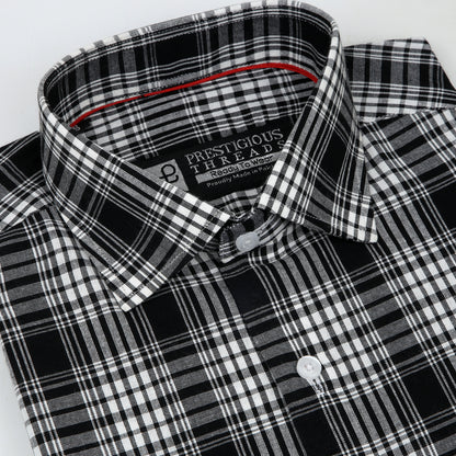 Black & White Plaid Checks